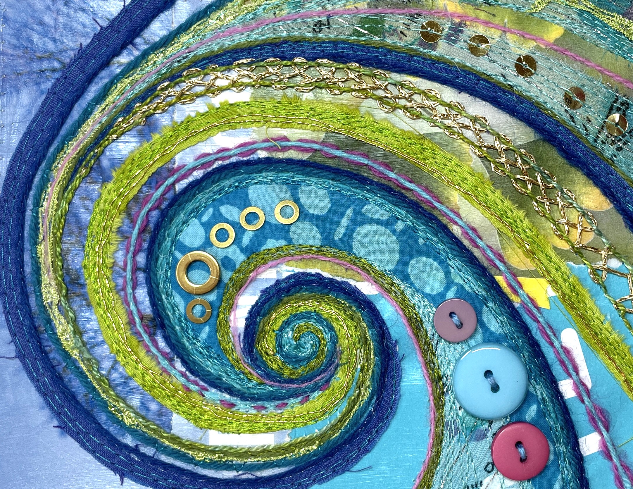 The beginnings of another swirl...